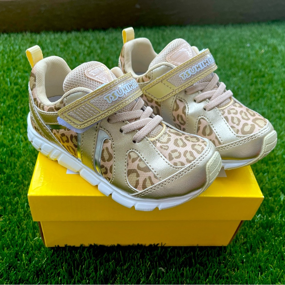 Tsukihoshi childrens shoes